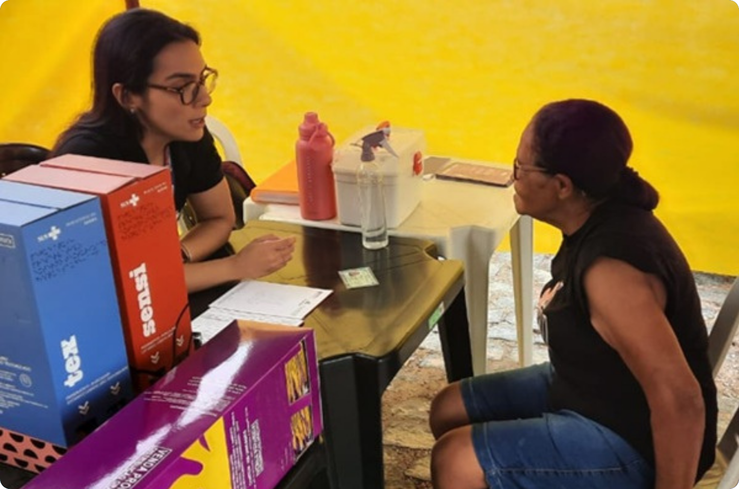 Ação do Janeiro Roxo leva serviços de saúde e conscientização à Praça da Igreja São João Bosco