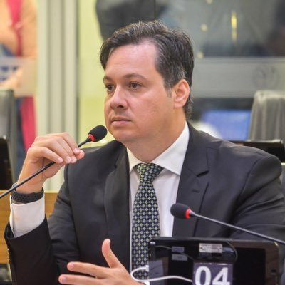 Assembleia aprova apelo por moradias populares para famílias vulneráveis de Desterro