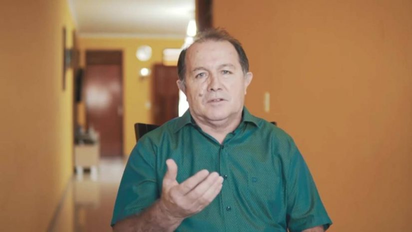 Ceninha garante reajuste de 6,5% para professores de Bonito de Santa Fé
