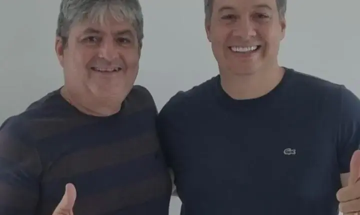 Moacir desmente blog e reafirma postura independente; Júnior Araújo mantém protagonismo no Sertão