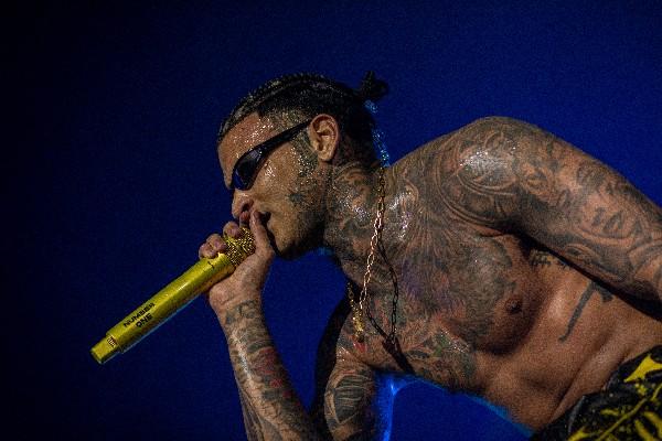 A segunda noite do Carnaval de Cajazeiras, realizada nesta sexta-feira (13), foi marcada por forte presença de público na Avenida Francisco Arcanjo de Albuquerque, o chamado Quartel General da Folia.