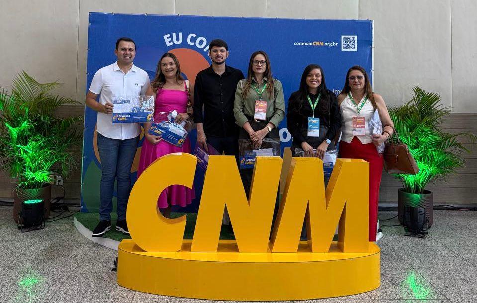 Prefeito Aldo Andrade lidera comitiva de Bernardino Batista em evento da CNM na Paraíba