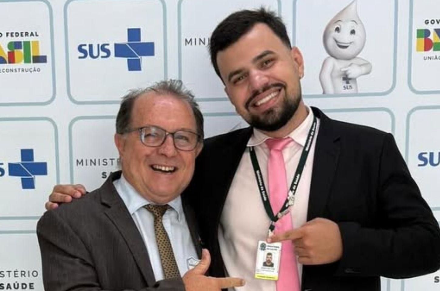 Prefeito de Bonito de Santa Fé participa de mobilização municipalista em Brasília