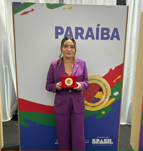 Carrapateira conquista Selo Ouro nacional e vira referência em alfabetização no Sertão da Paraíba