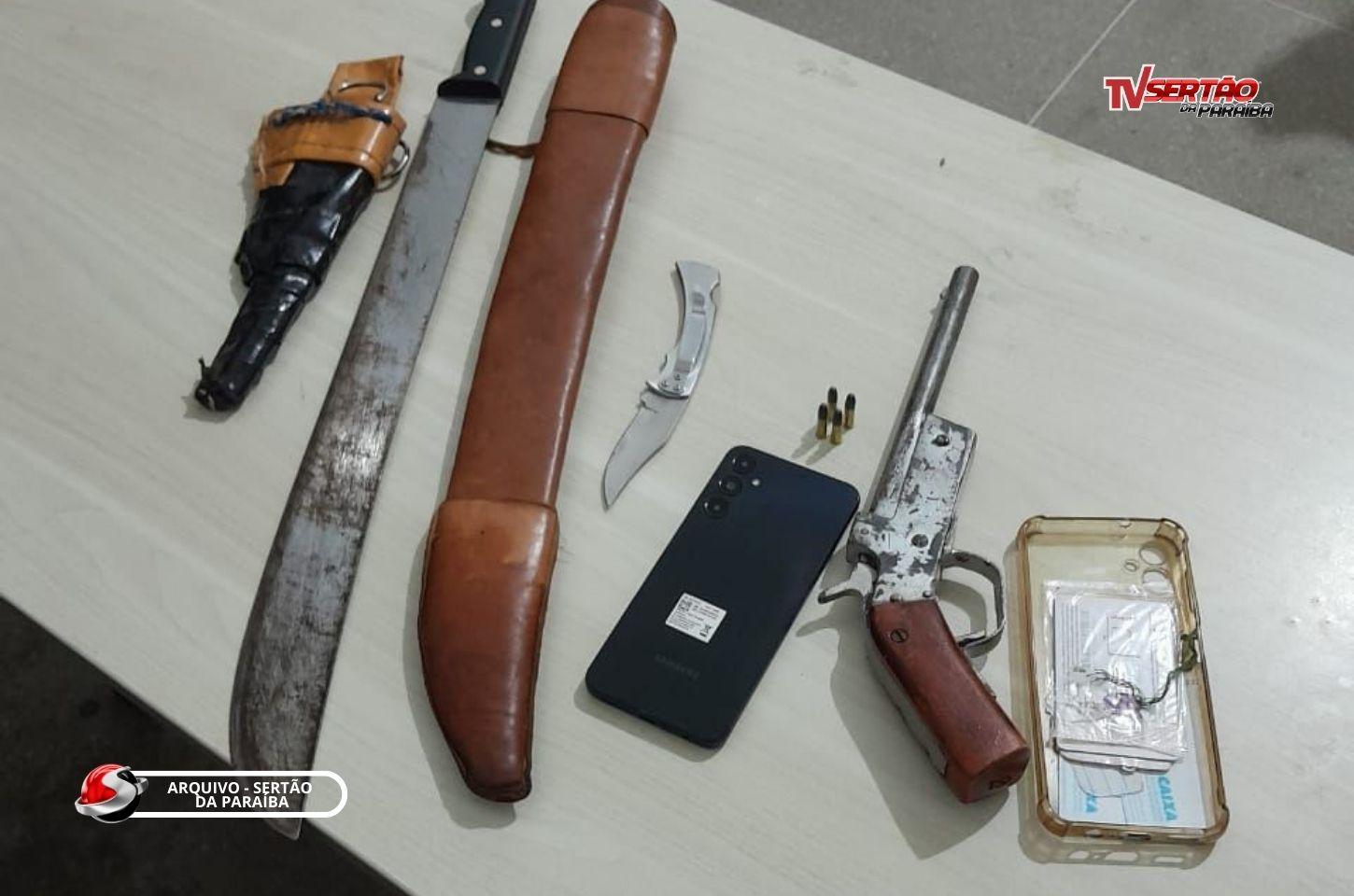 Em São João do Rio do Peixe, a Polícia Militar encerra briga envolvendo mulheres e dois homens
