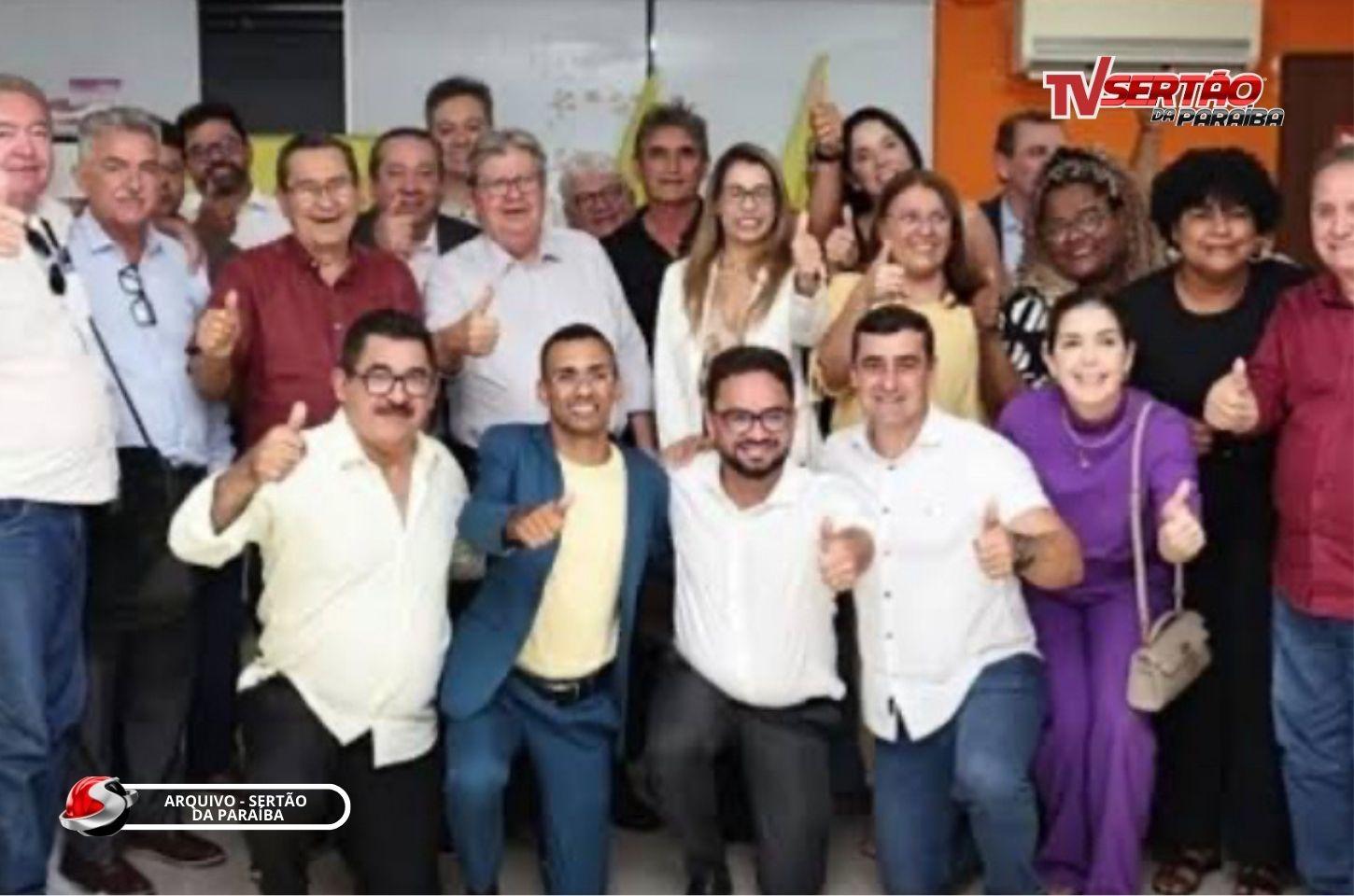 Júnior Araújo encerra especulações e reafirma permanência no PSB em alinhamento com João Azevêdo