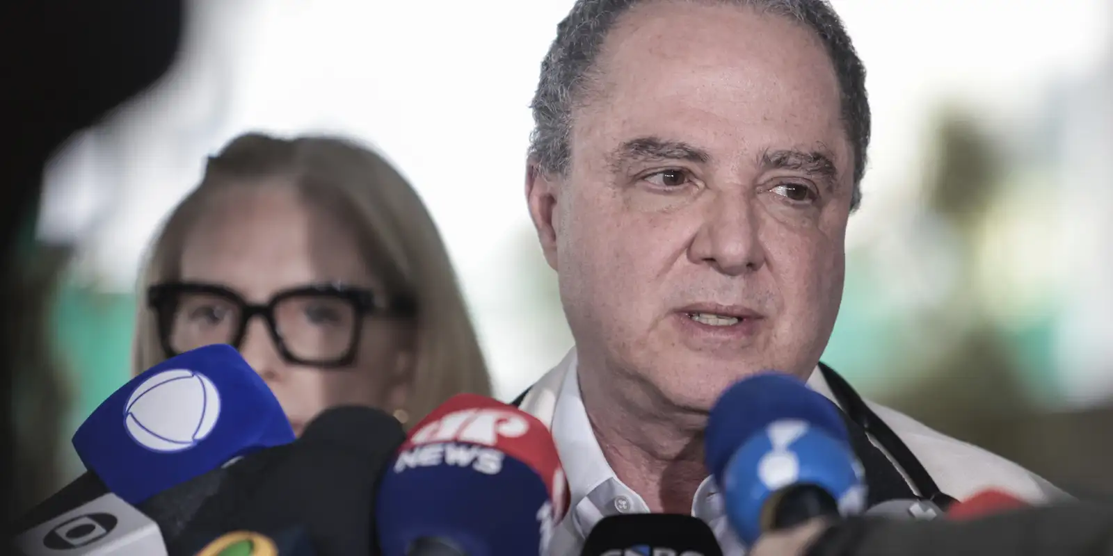 Médico informa que Lula teve lesão removida e necessita de repouso