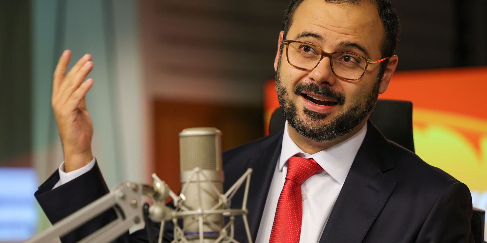 Redução da jornada impulsionará o empreendedorismo no Brasil, afirma ministro Paulo Pereira