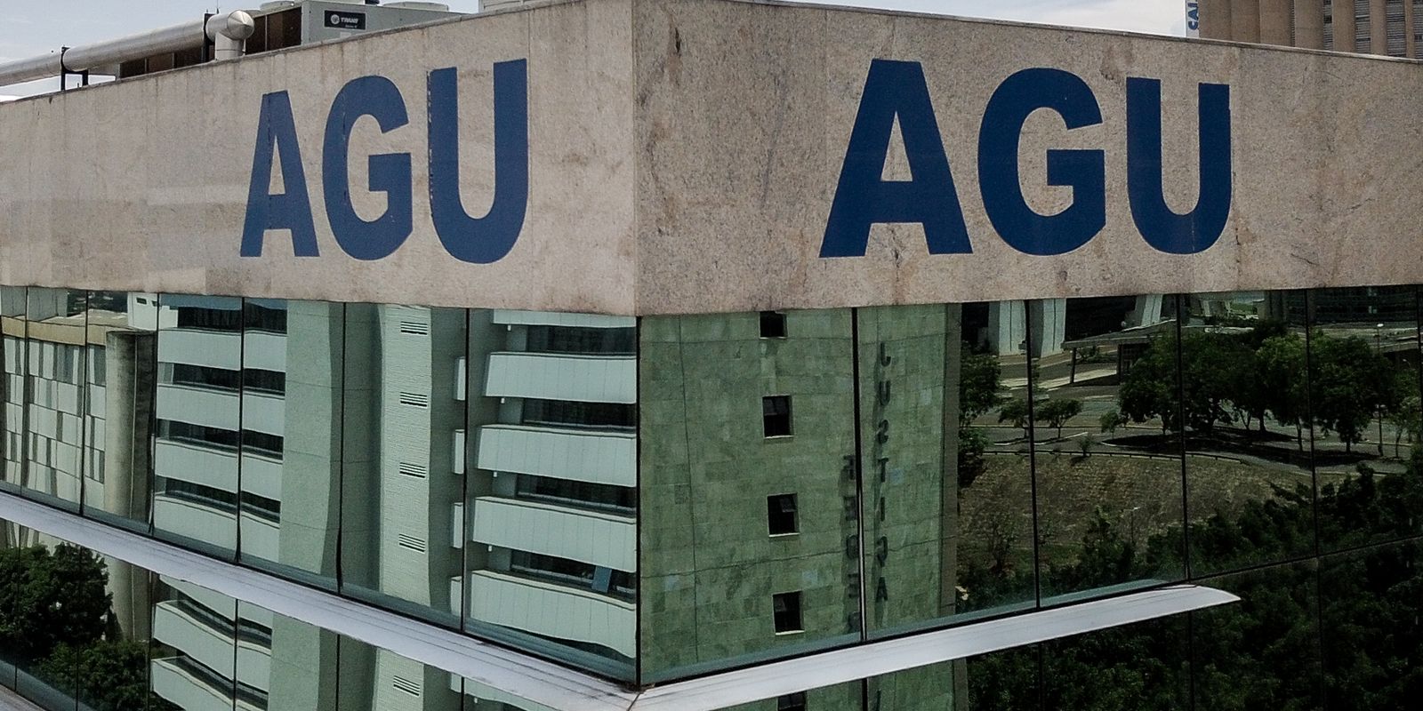 AGU argumenta inconstitucionalidade da Lei da Dosimetria ao STF