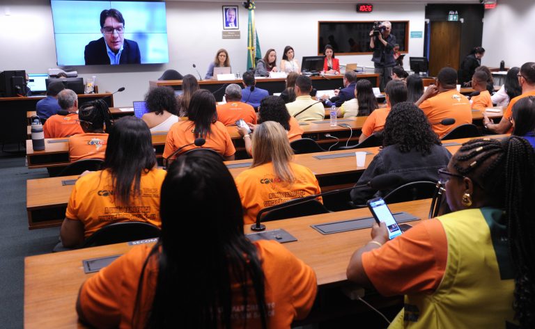 Projeto sobre prontuário eletrônico do SUS deve se adequar à LGPD, sugerem debatedores