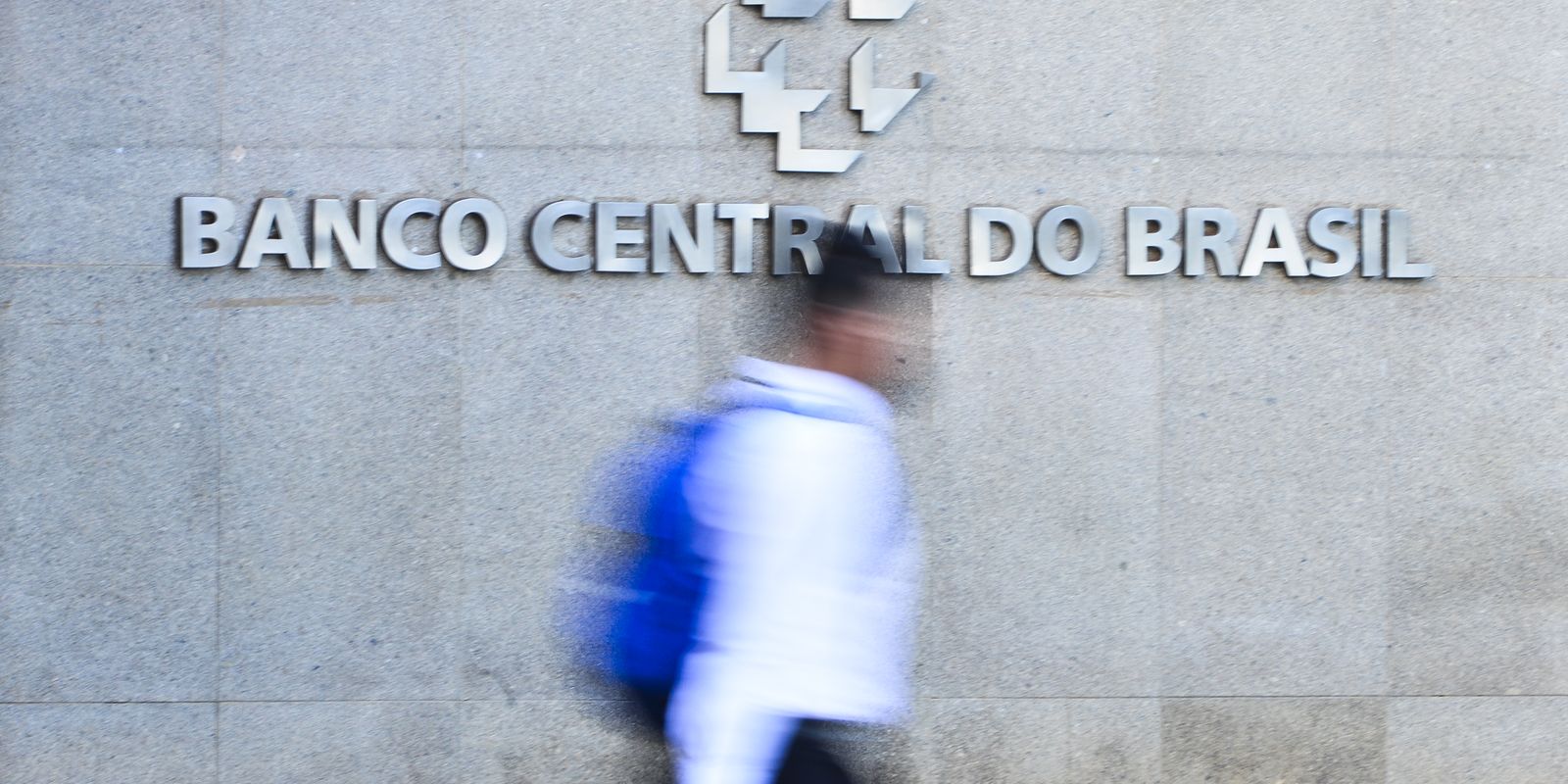 Recursos do Master migraram para grandes bancos, aponta Banco Central