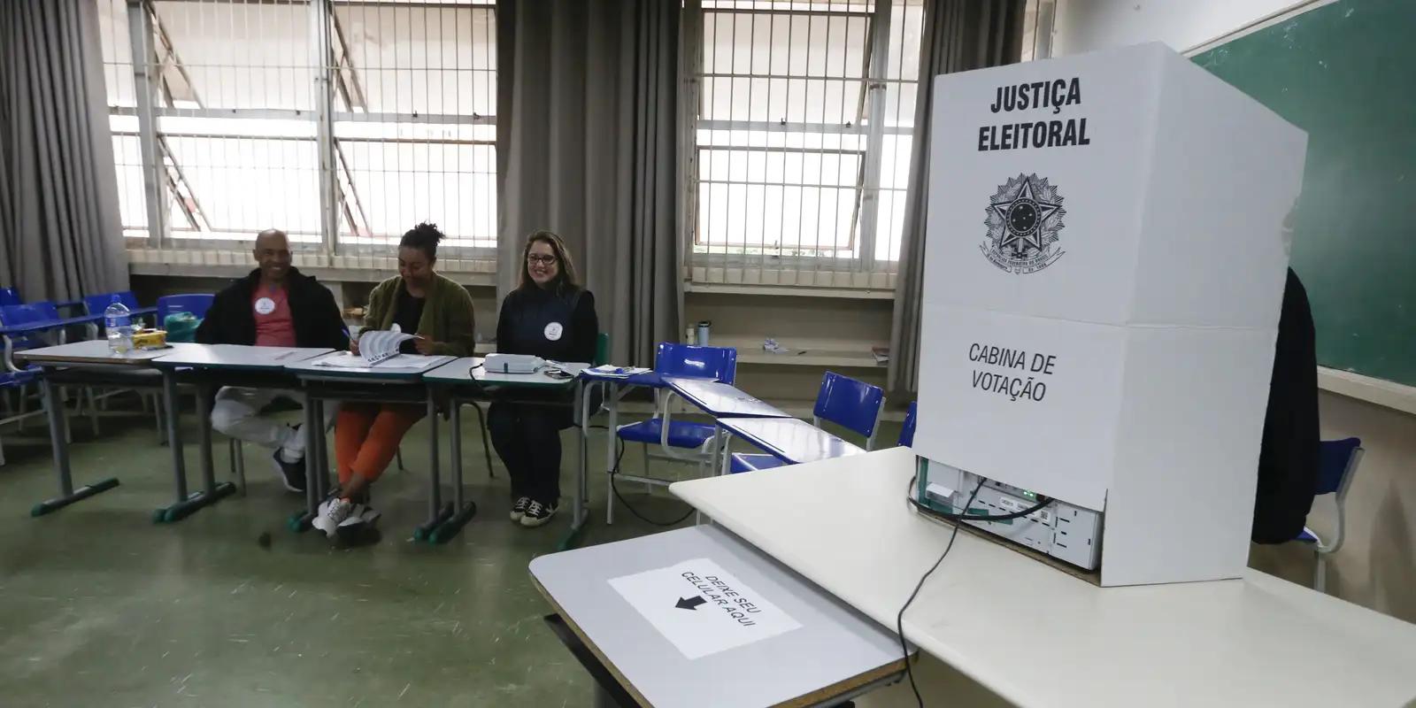 Prazo final para título de eleitor termina nesta quarta-feira