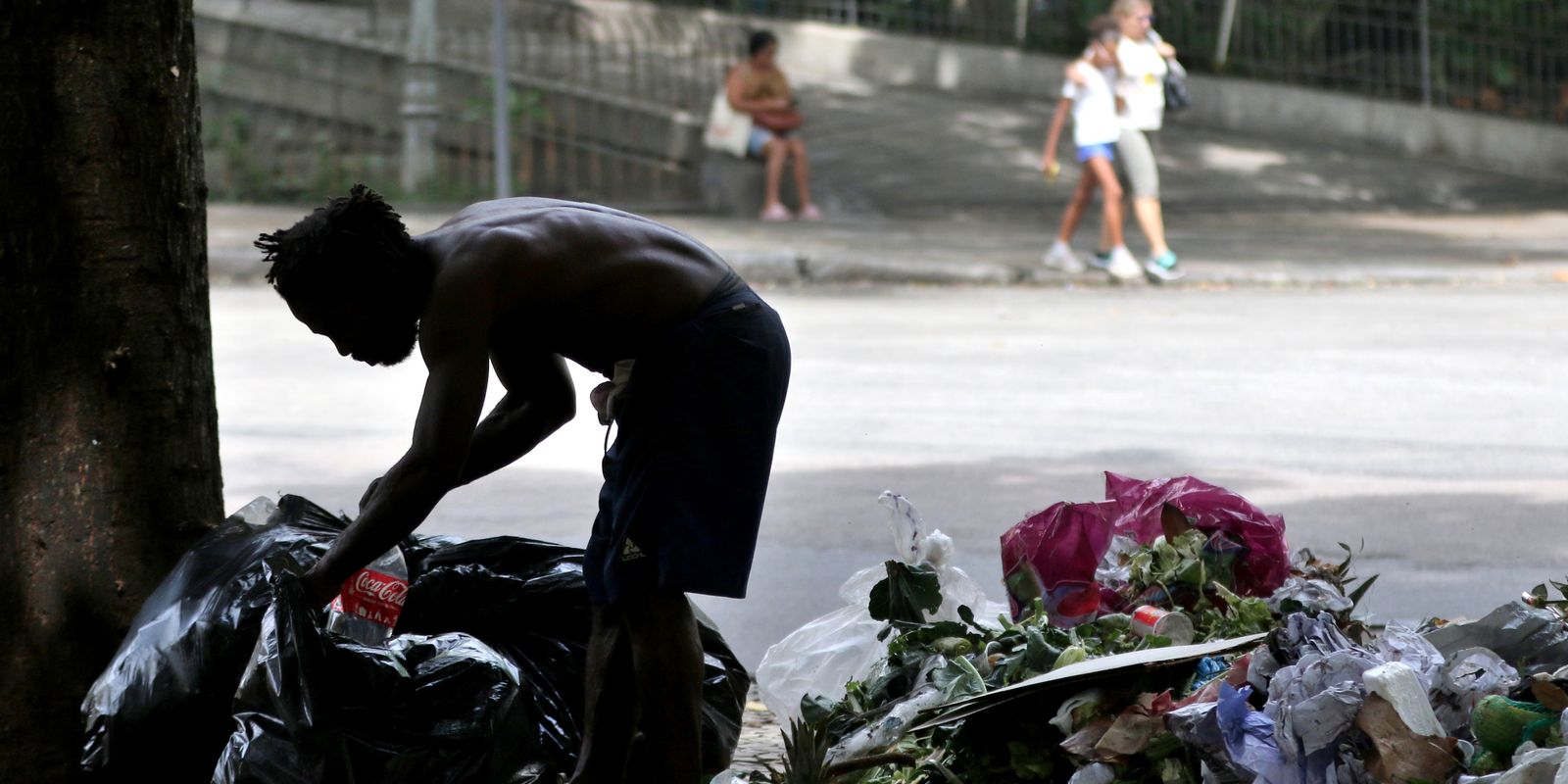 Brasil registra 150 mil agressões contra a população em situação de rua em uma década