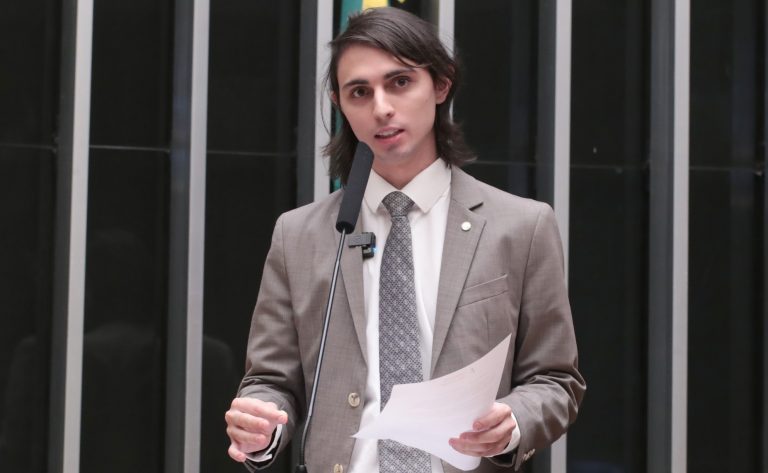 Comissão aprova dedução integral no Imposto de Renda para gastos com educação de pessoas com deficiência