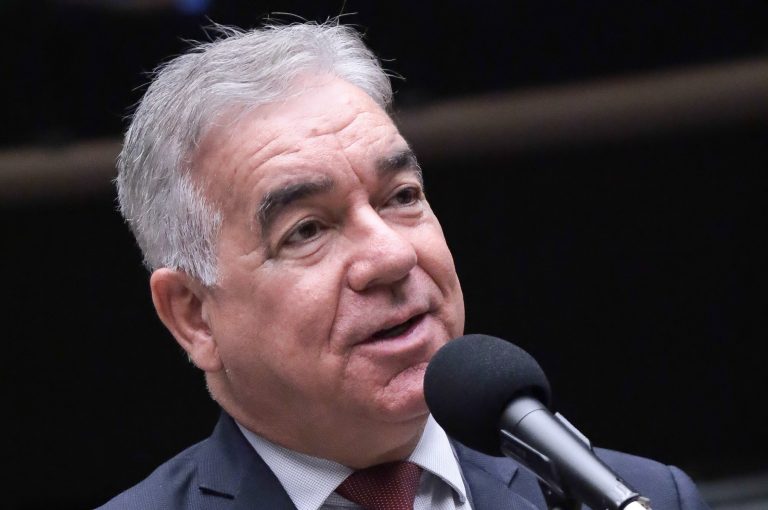 Câmara dos Deputados aprova novas regras para contratos de distribuição de produtos industrializados