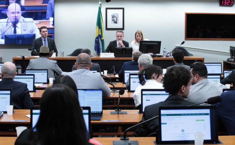 Conselho de Ética decide sobre suspensão do deputado Marcos Pollon