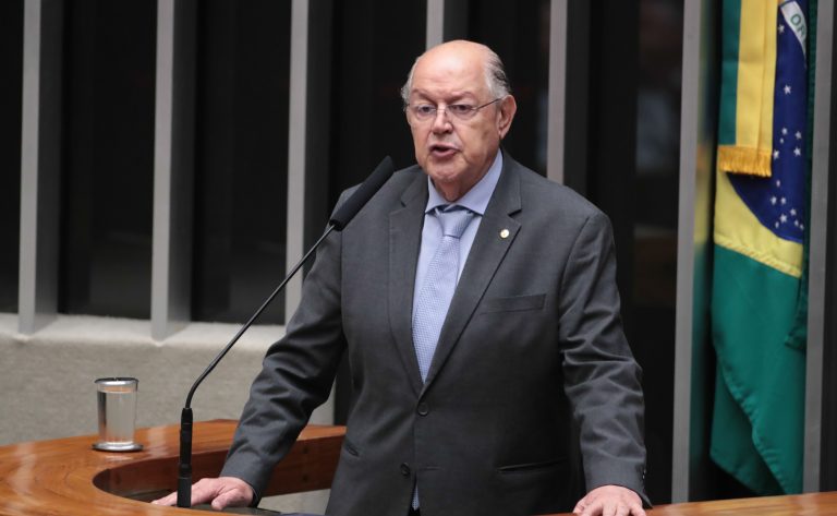 Lei da Ficha Limpa chega aos 16 anos com debates sobre mudanças e STF