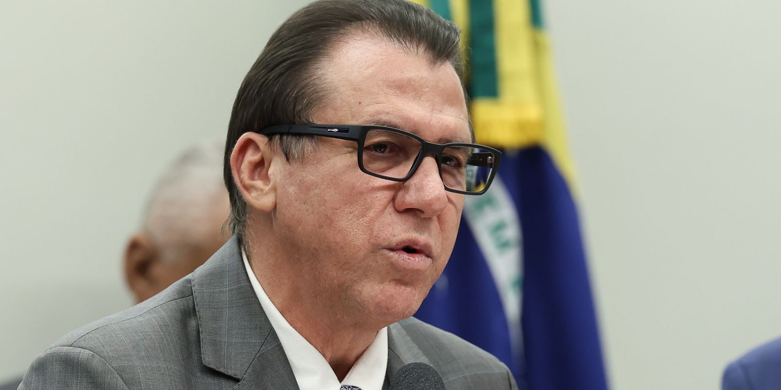 Marinho pede ação do STF contra uso irregular do MEI