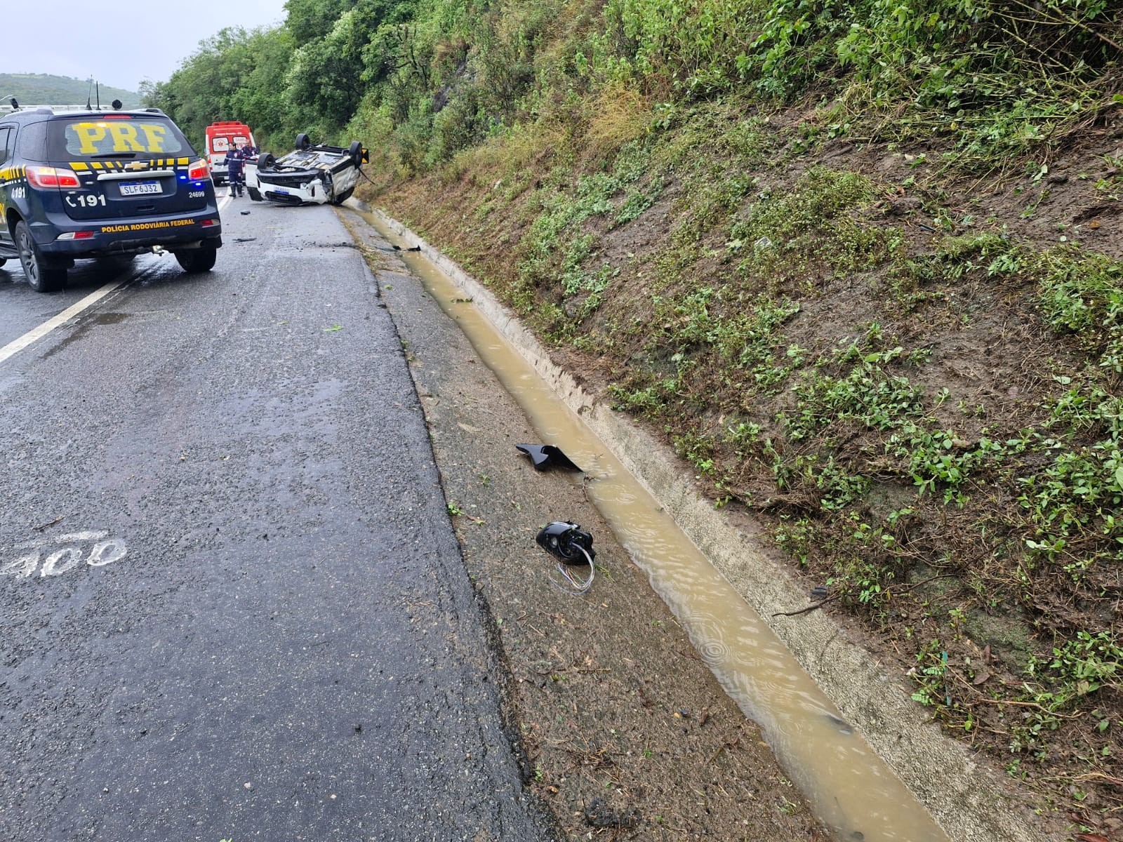 Mulher morre em capotamento na BR-230, no Agreste da Paraíba