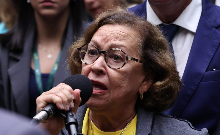 Voz do Brasil ganha minuto diário para divulgar canais de proteção à mulher