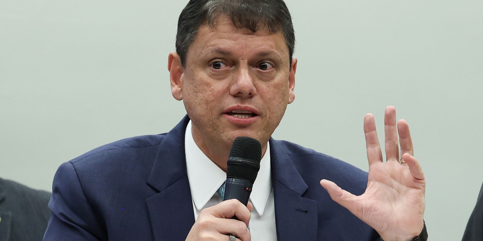 TCE-SP aprova contas do governo Tarcísio de Freitas com ressalvas