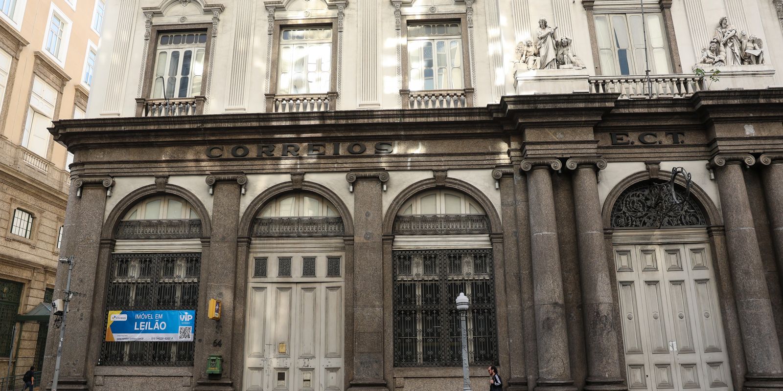 Prédio histórico dos Correios no centro do Rio de Janeiro vai a leilão por R$ 53,6 milhões