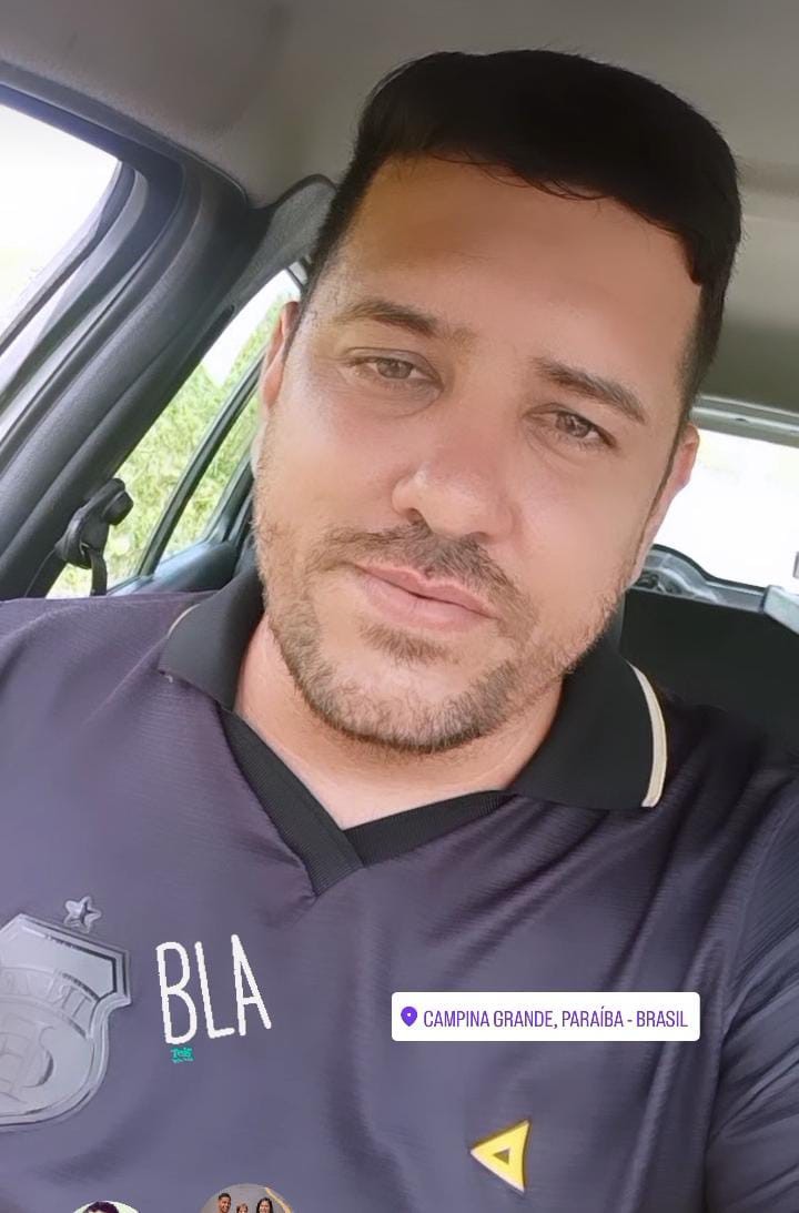 Motorista de aplicativo da Paraíba viraliza ao compartilhar histórias incompletas de passageiros nas redes sociais