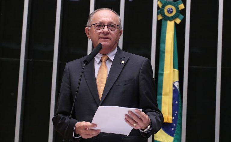 Câmara aprova inclusão de pessoas com deficiência na gestão de riscos e desastres