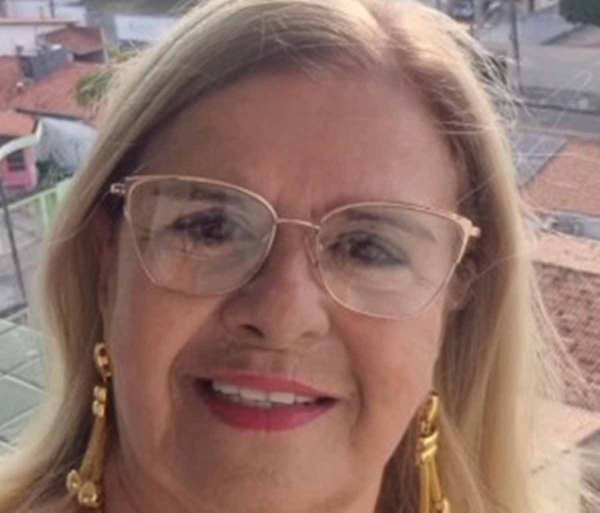 Defensora pública aposentada Maria Yves, 'referência na carreira', morre em acidente na Grande João Pessoa