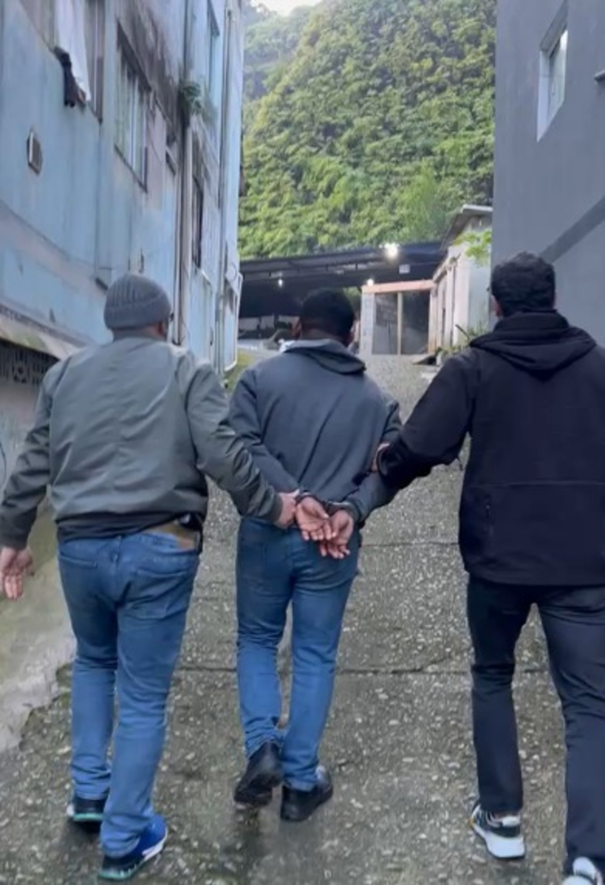 Dez suspeitos de duplo homicídio são detidos em operação conjunta na Paraíba e Santa Catarina