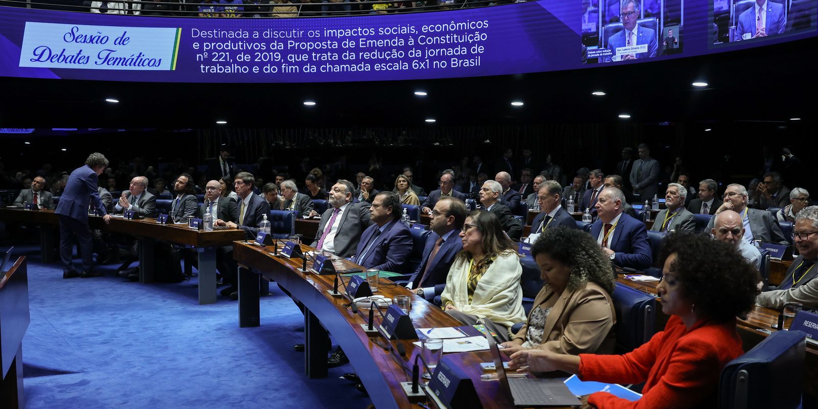 Empresários criticam PEC do 6x1 no Senado; sindicatos e governo defendem alterações