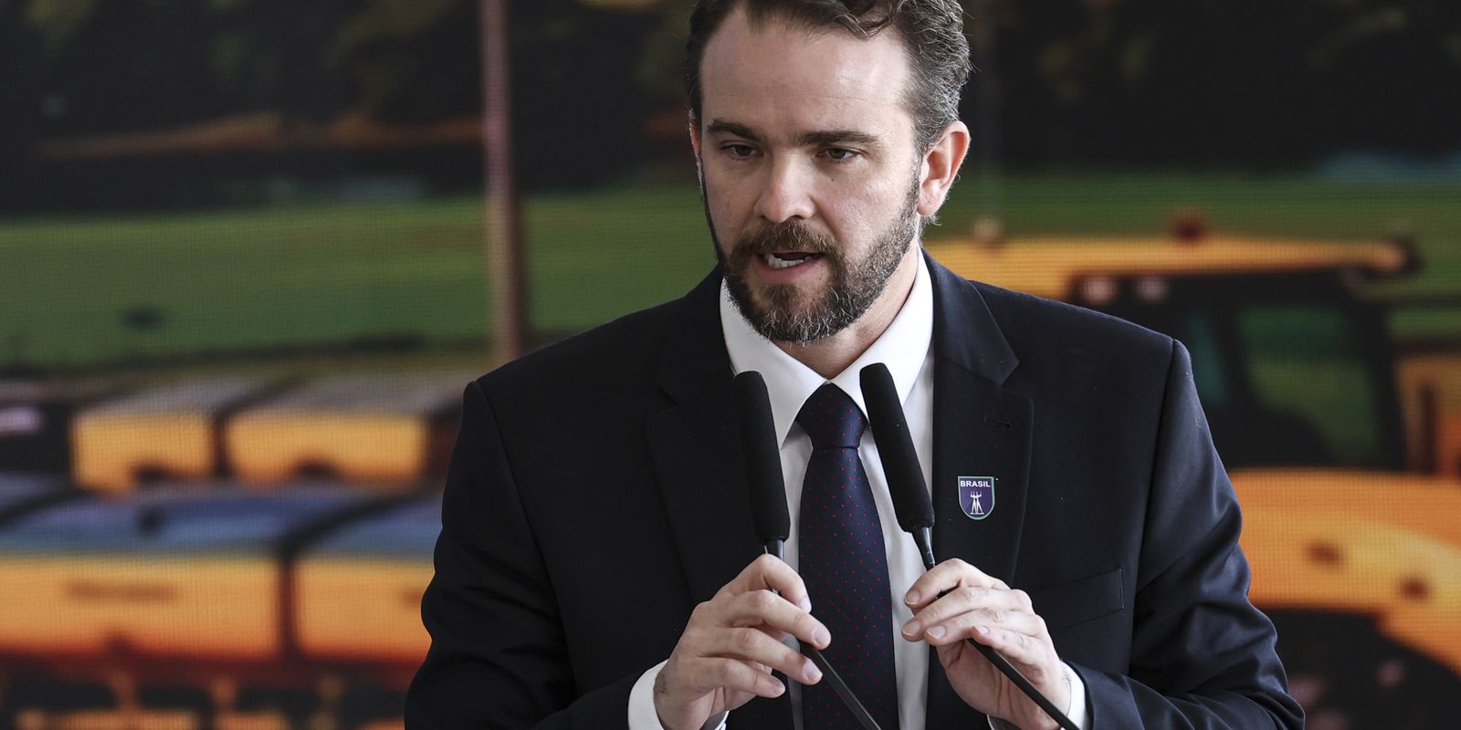 Reforma tributária: maior risco é reavaliar acordo político, aponta ministro Durigan