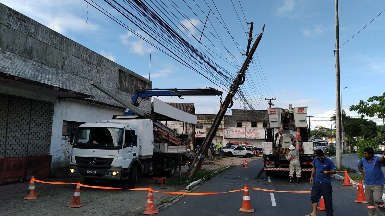 Paraíba registra mais de uma colisão contra postes por dia no primeiro semestre de 2026