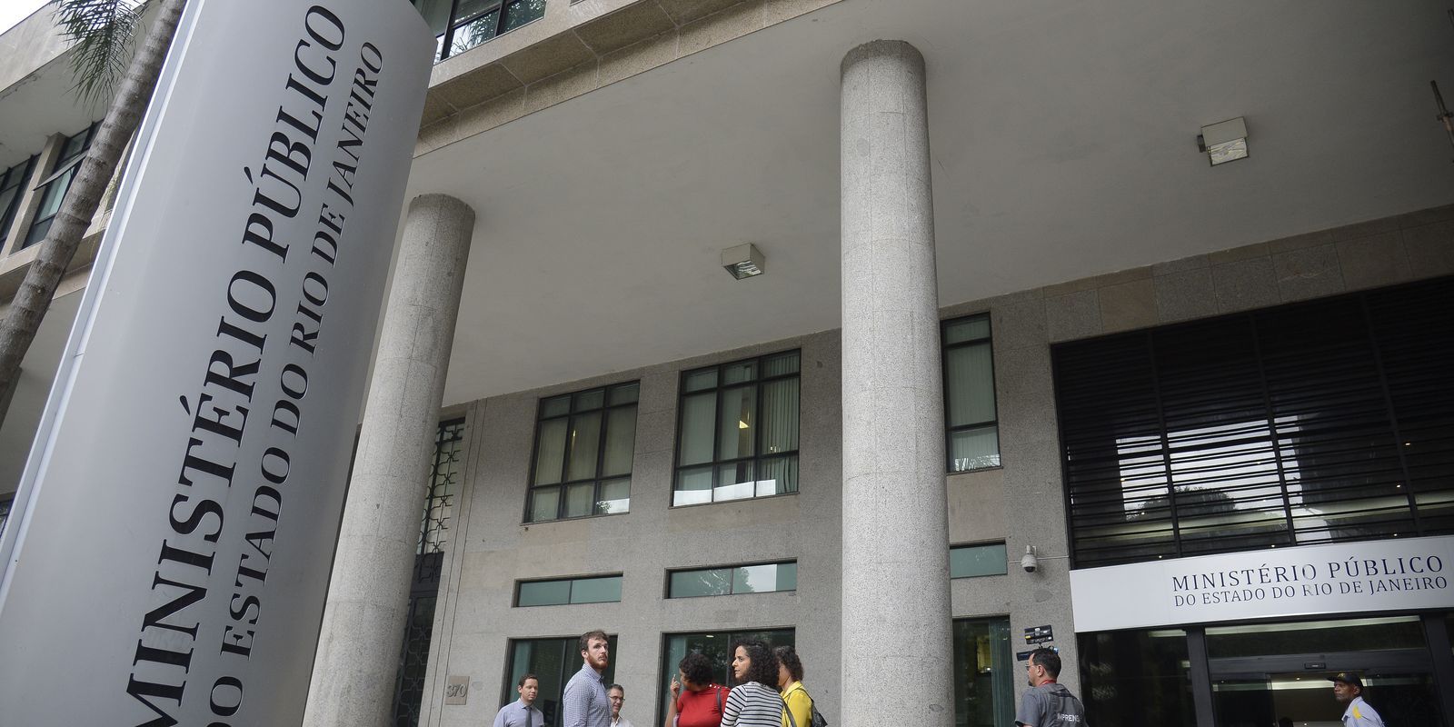 MPRJ discute aplicação da Lei Antifacção no combate a organizações criminosas