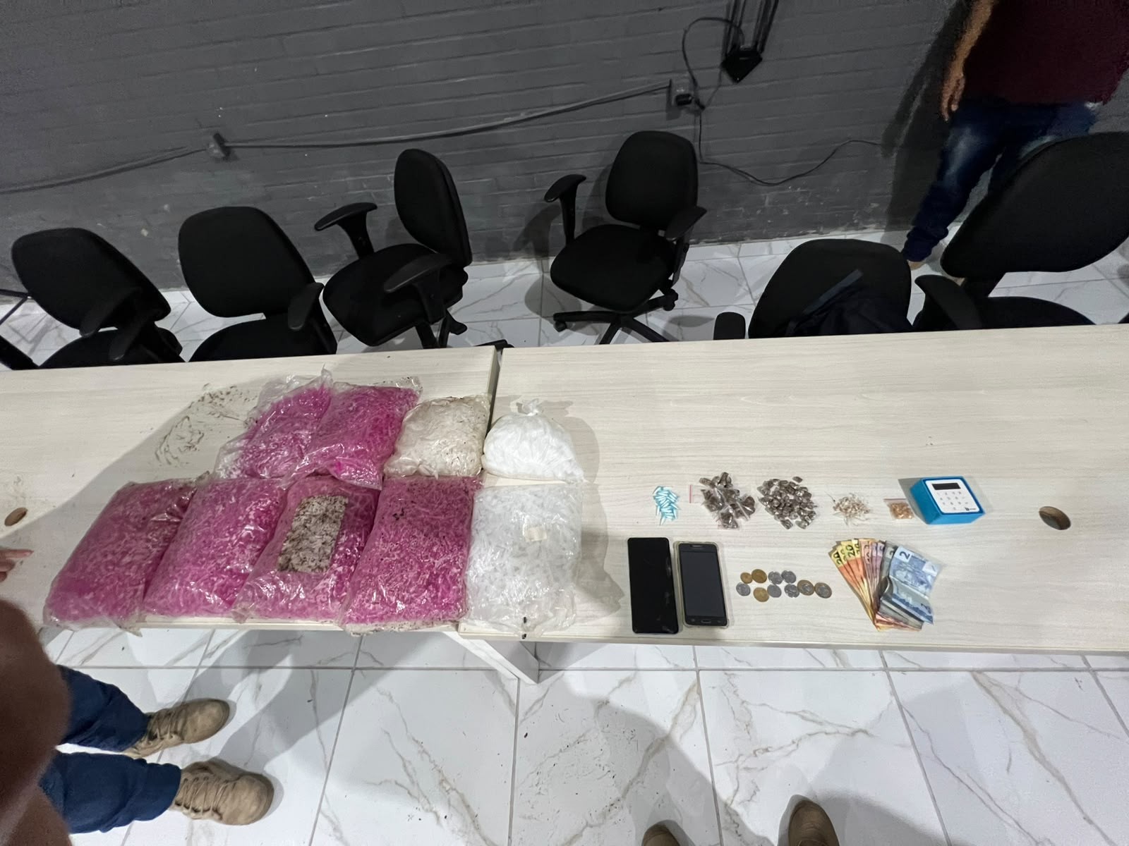 Polícia Civil prende mulher por tráfico de drogas em operação contra o crime organizado na Paraíba