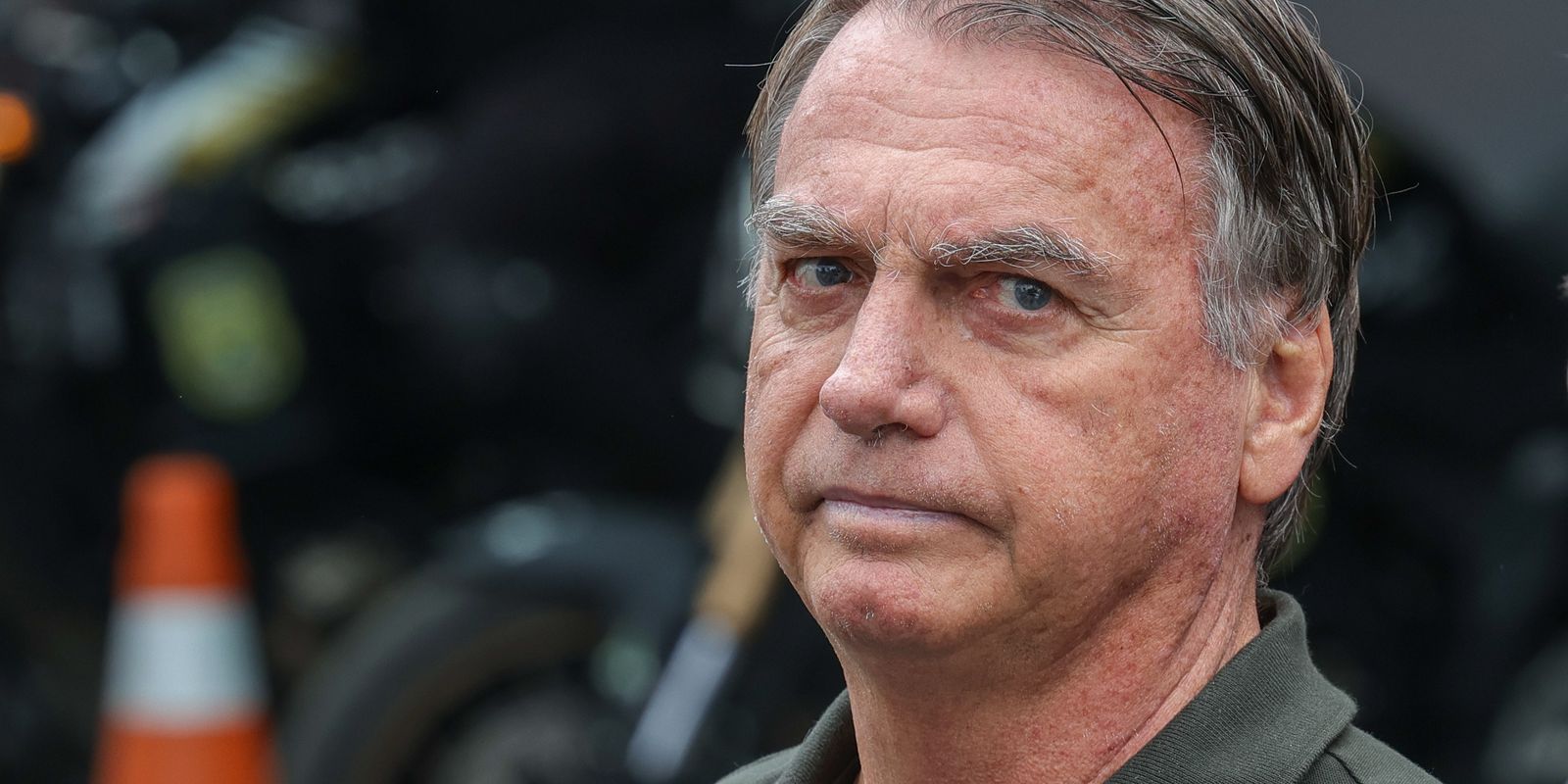 PGR defende manutenção da prisão domiciliar de Bolsonaro após incidente com arma