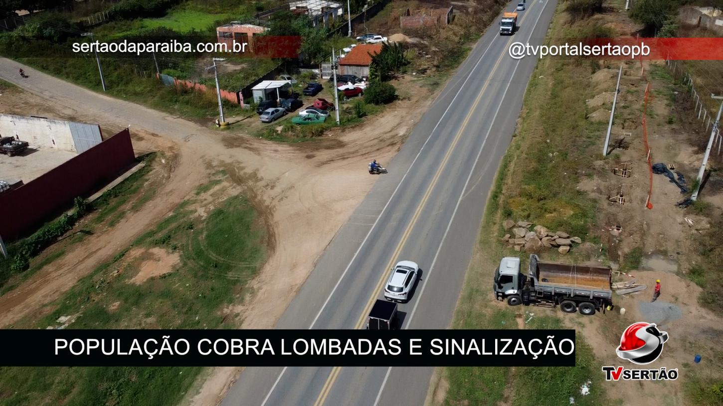 Pela terceira vez, a população cobra medidas para evitar novas tragédias na BR-230, em Cajazeiras. Moradores do bairro São Francisco e do OmegaPar pedem lombadas eletrônicas, sinalização e iluminação antes que mais vidas sejam perdidas.