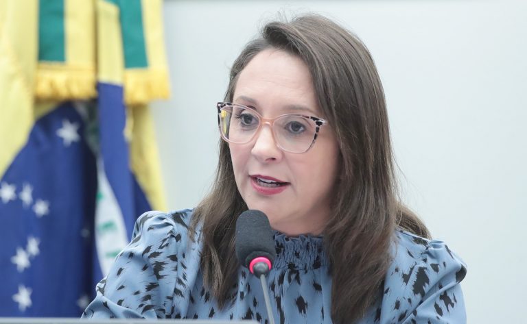 Proposta legislativa prevê extensão do prazo de patentes para compensar lentidão do INPI em prol da inovação