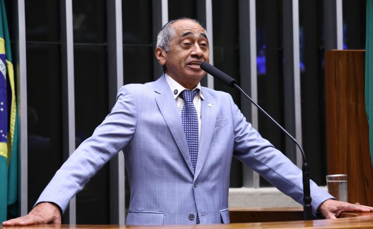 Proposta institui programa nacional de defesa pessoal voltado para mulheres