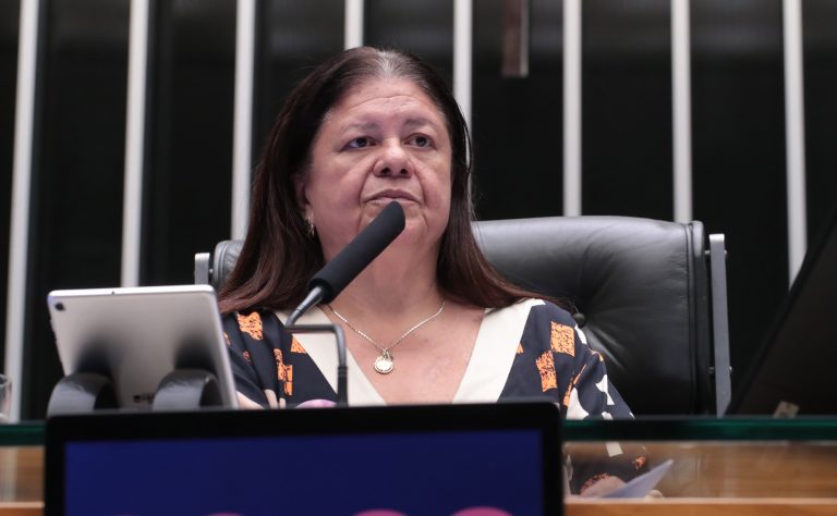 Audiência obrigatória para agressores de mulheres antes da soltura é pauta na câmara