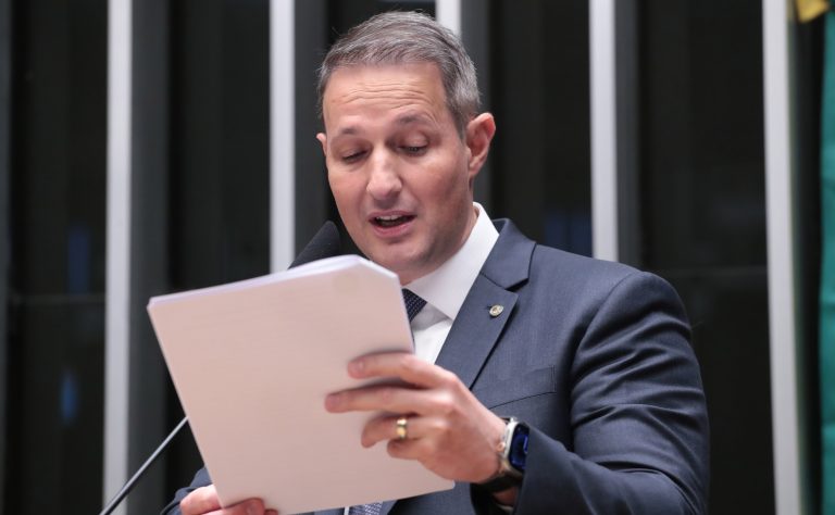 Projeto de lei propõe classificar crimes de organizações criminosas como hediondos