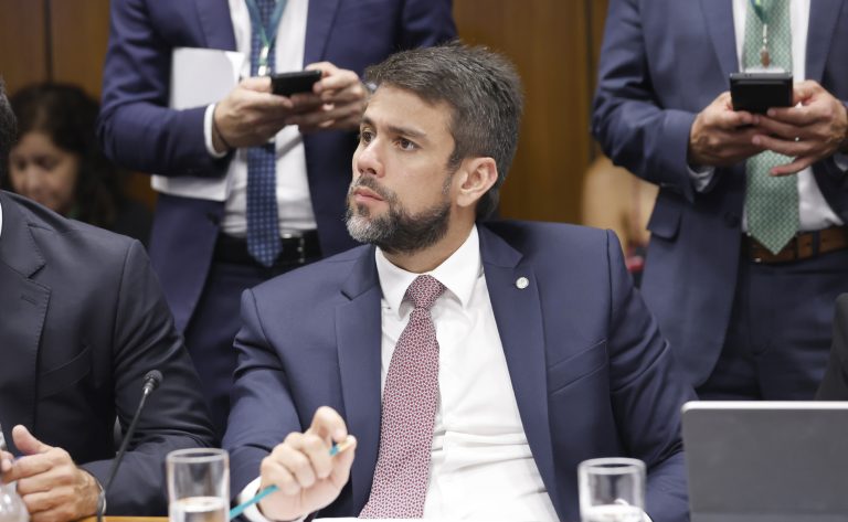 Projeto de lei permite que fundos constitucionais ofereçam garantias para impulsionar infraestrutura