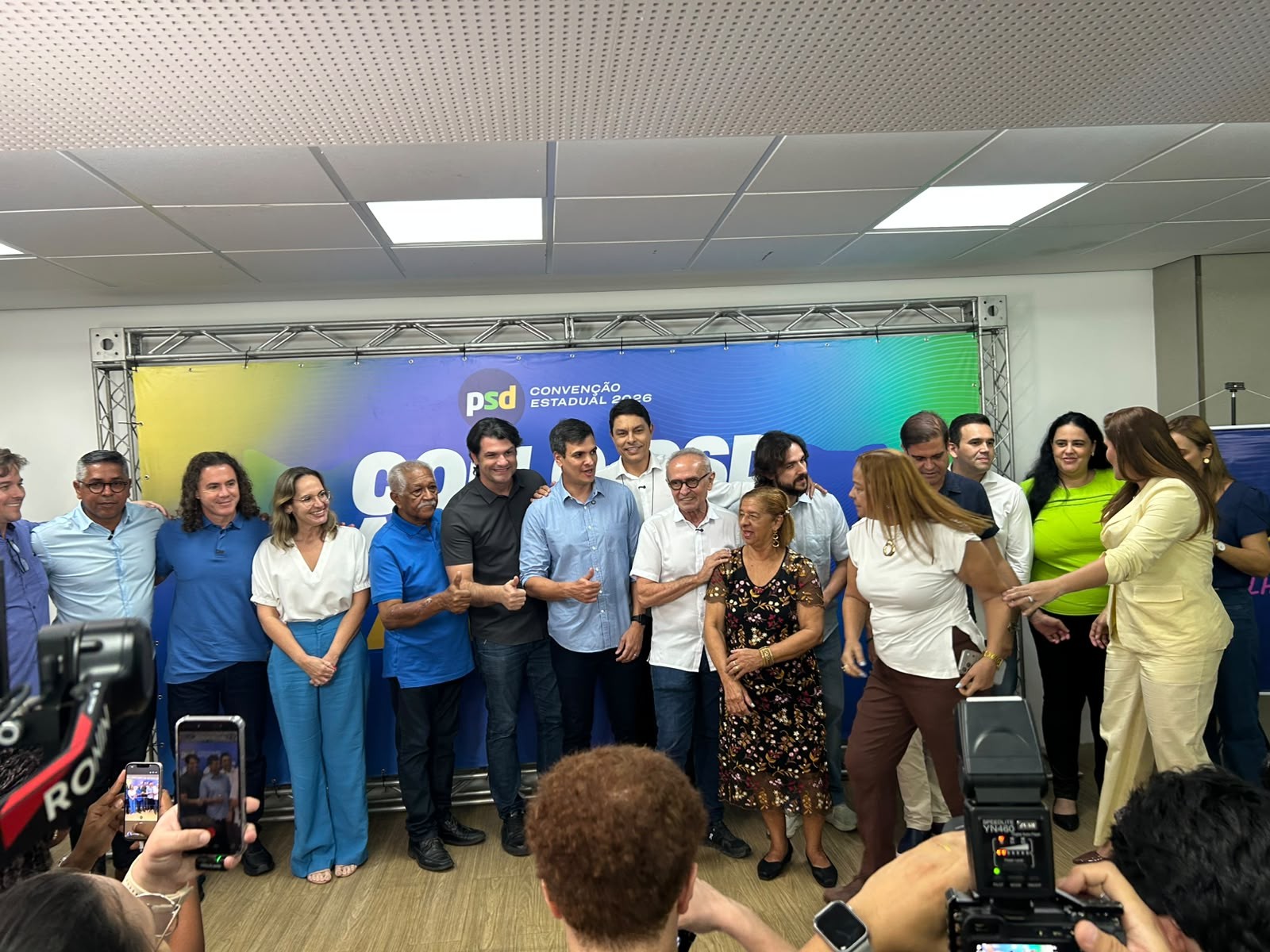 PSD confirma apoio a Cícero Lucena para o governo da Paraíba em convenção