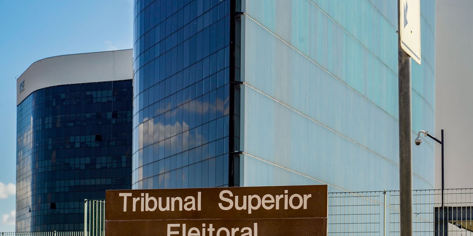 TSE mantém teto de R$ 133 milhões para gastos em campanha presidencial