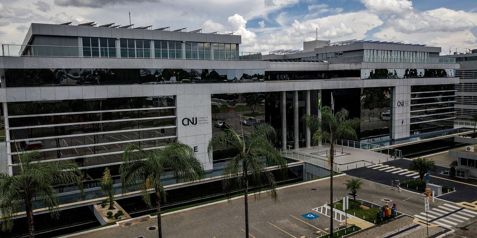 Cnsp e Conselho Nacional de Justiça aprovam fim da aposentadoria compulsória para juízes