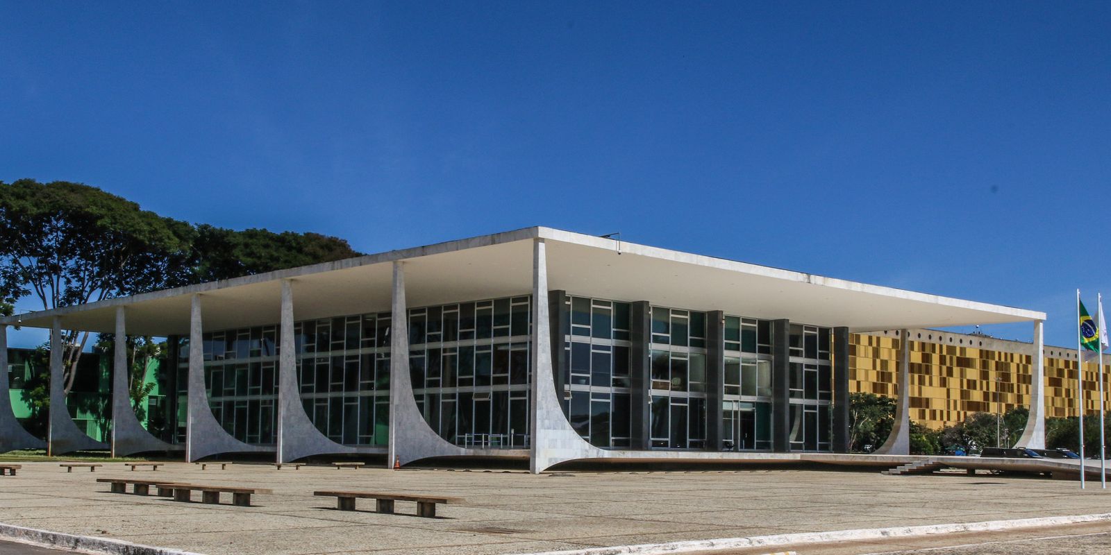 Flávio Dino aciona Polícia Federal após TCU identificar R$ 55,4 milhões em emendas suspeitas