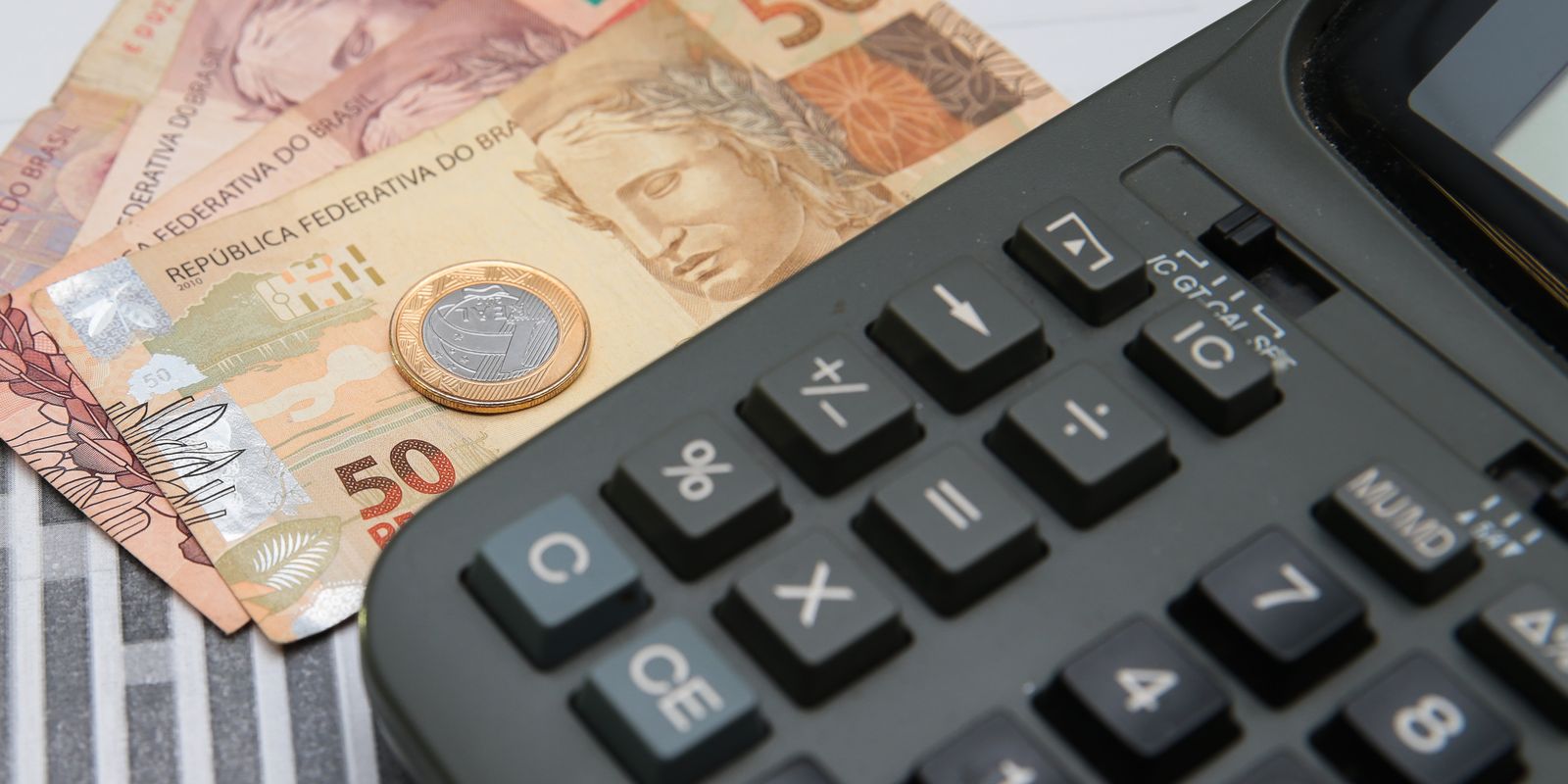 Governo estima arrecadar R$ 636 bilhões com a nova cbs em 2027