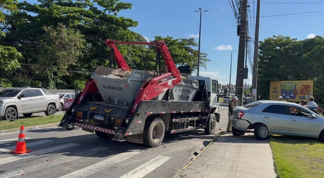 Câmeras registram atropelamento que matou mulher em João Pessoa