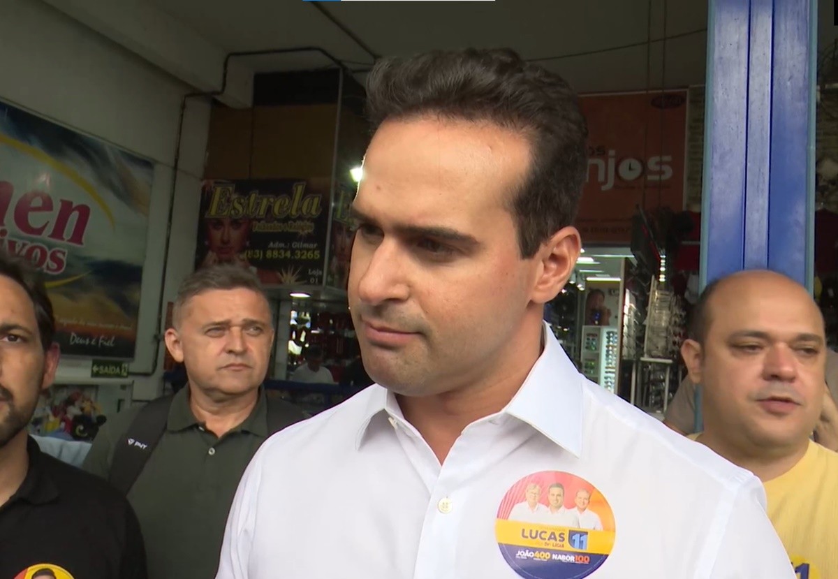 Lucas Ribeiro debate apoio ao comércio de Campina Grande em agenda no Agreste