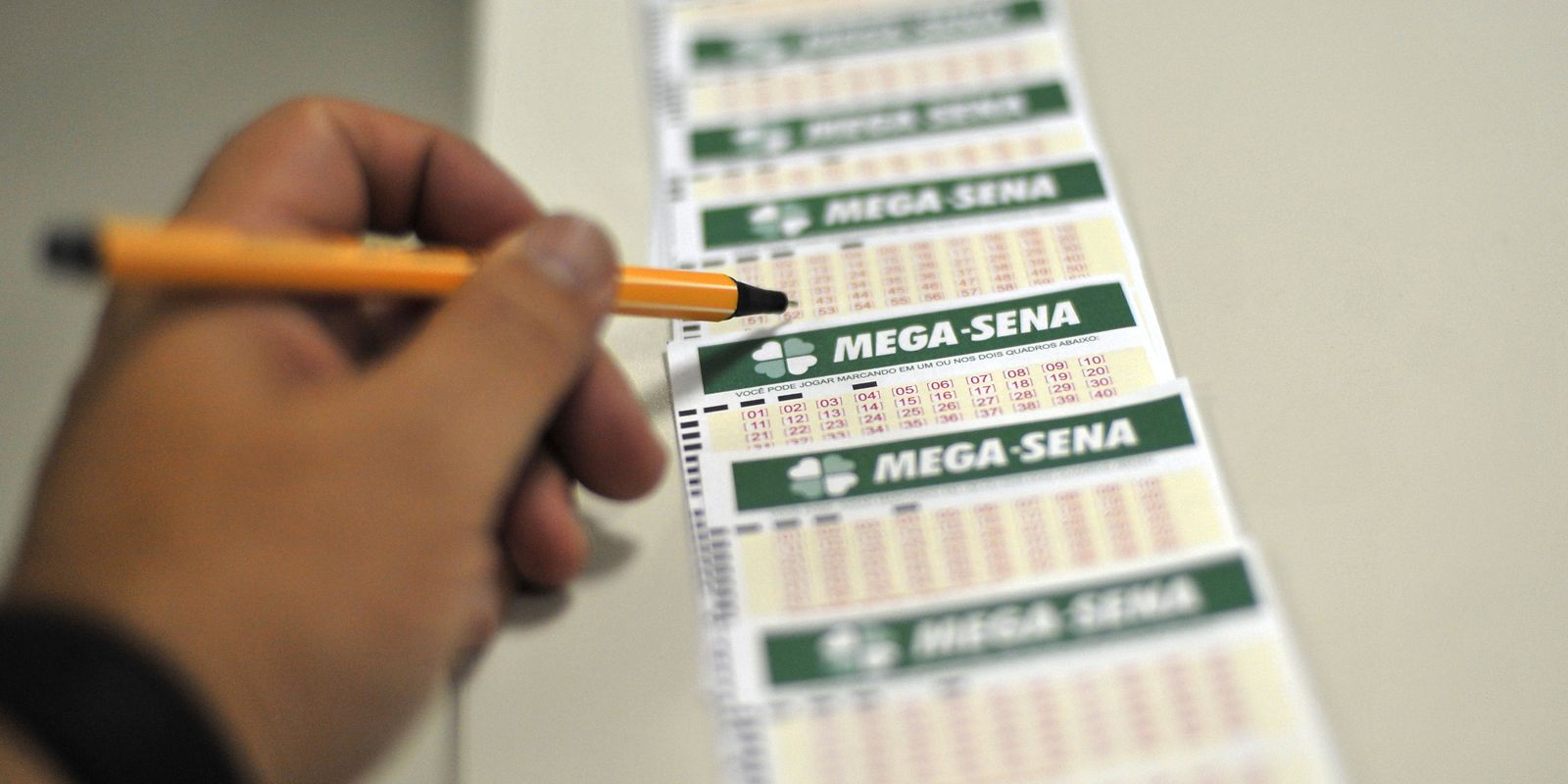 Mega-sena sorteia prêmio de R$ 3,5 milhões nesta terça-feira